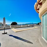 Mar Y Sol Villa *