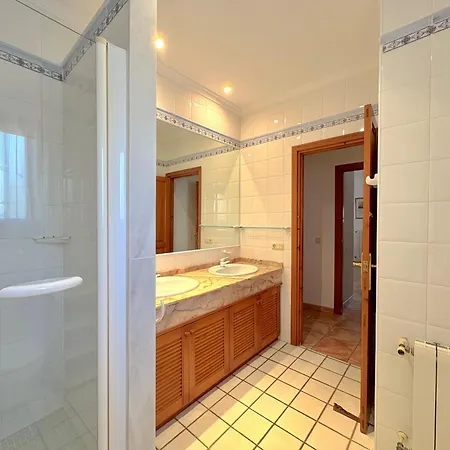 Mar Y Sol בניטאצ'ל